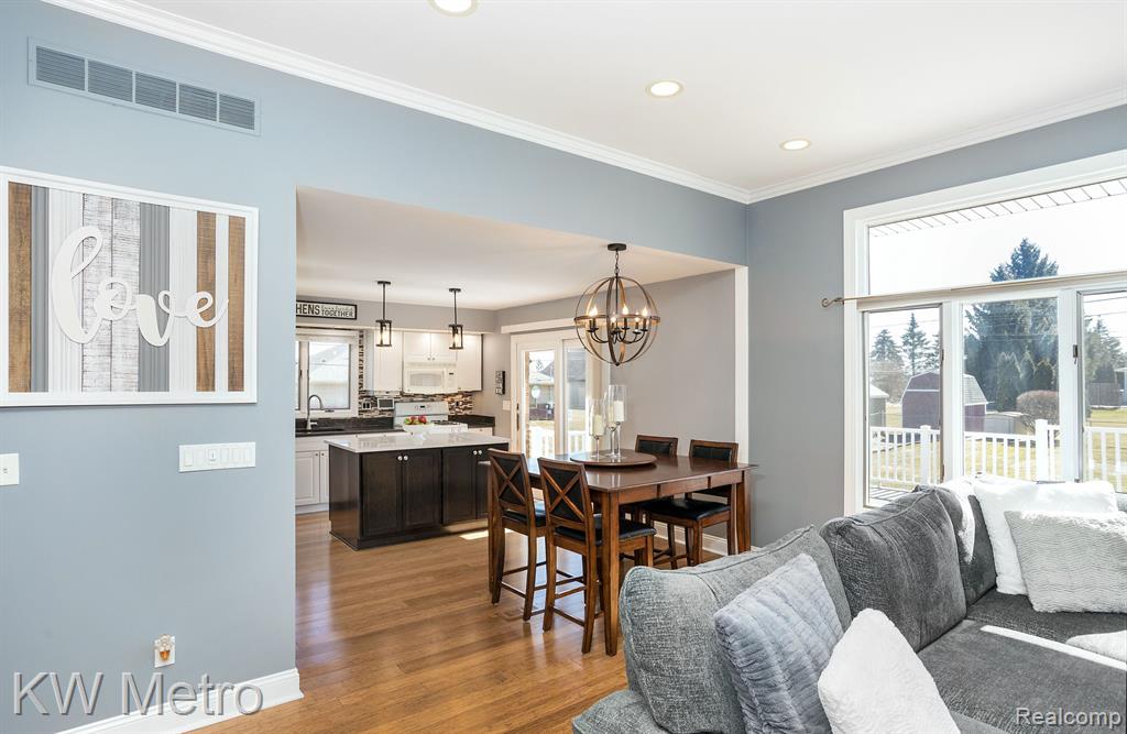 55 BOYKEN Road, Rochester Hills, MI 48307 — Photo 5