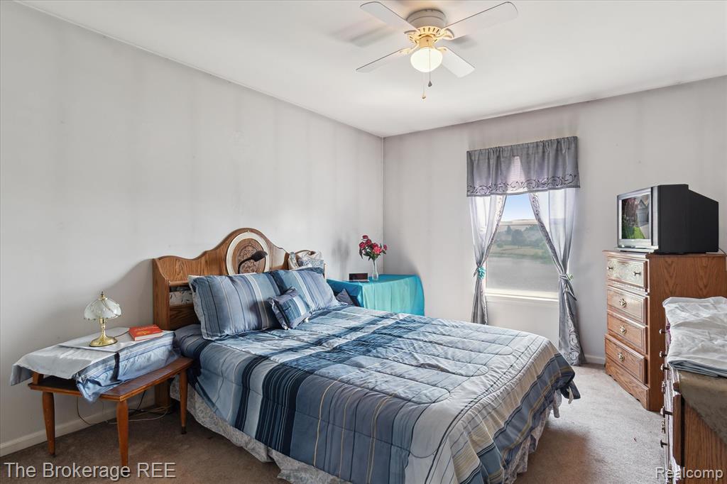 4104 Pond Run, Canton, MI 48188 — Photo 39