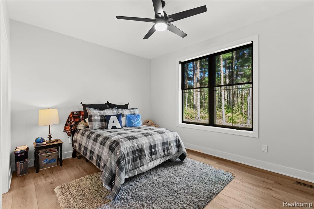 5697 EVERGREEN KNOLL, Howell, MI 48855 — Photo 16