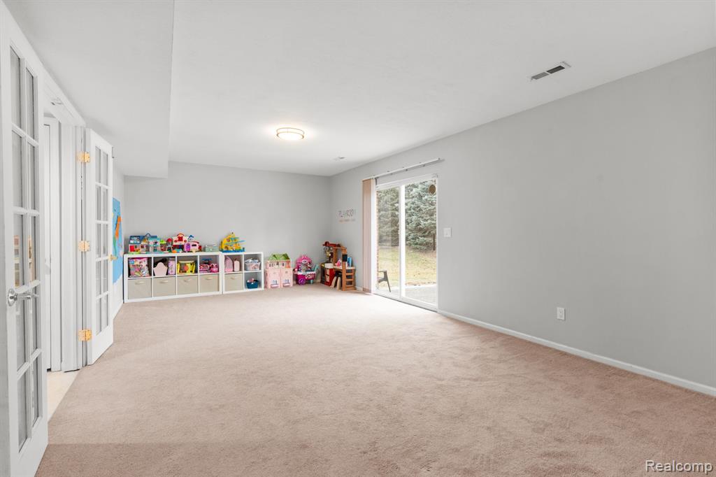 41306 WESTFIELD Circle, Canton, MI 48188 — Photo 22