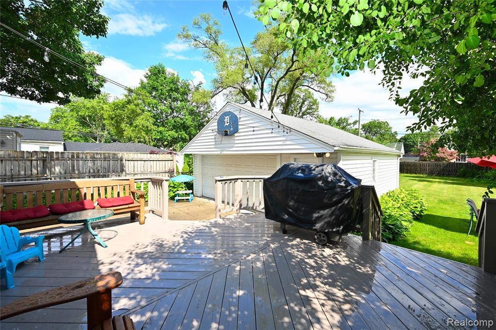 618 W Houstonia Avenue, Royal Oak, MI 48073 — Photo 31