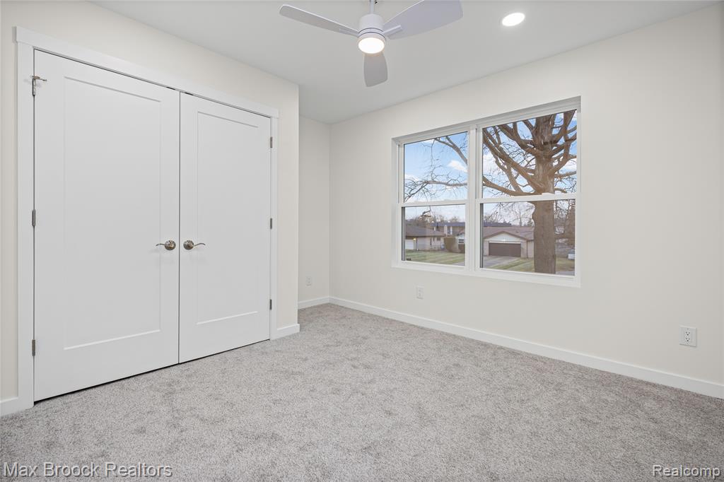 17348 Hilton Street, Southfield, MI, 48075