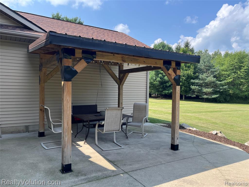 5885 Skyview Drive, Imlay City, MI 48444 — Photo 53