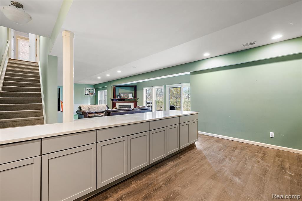 3961 Ridgemonte Court, Rochester, MI 48306 — Photo 33