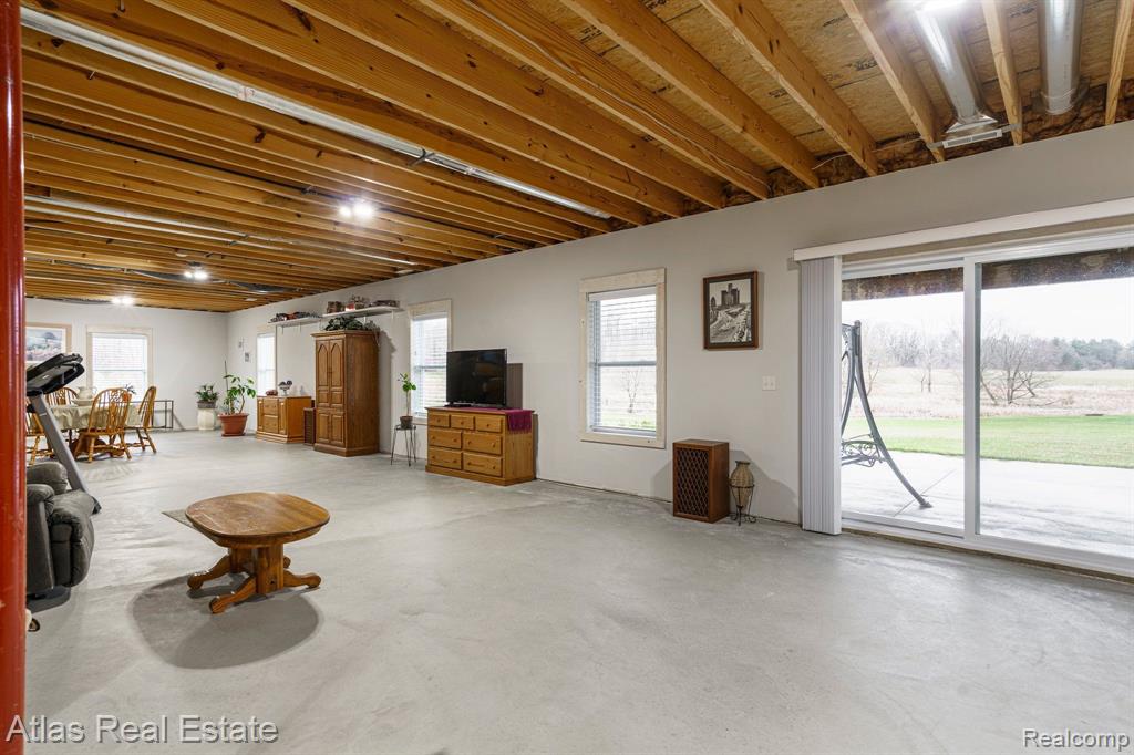 5053 HIDDEN RIDGE Drive, Metamora, MI 48455 — Photo 38