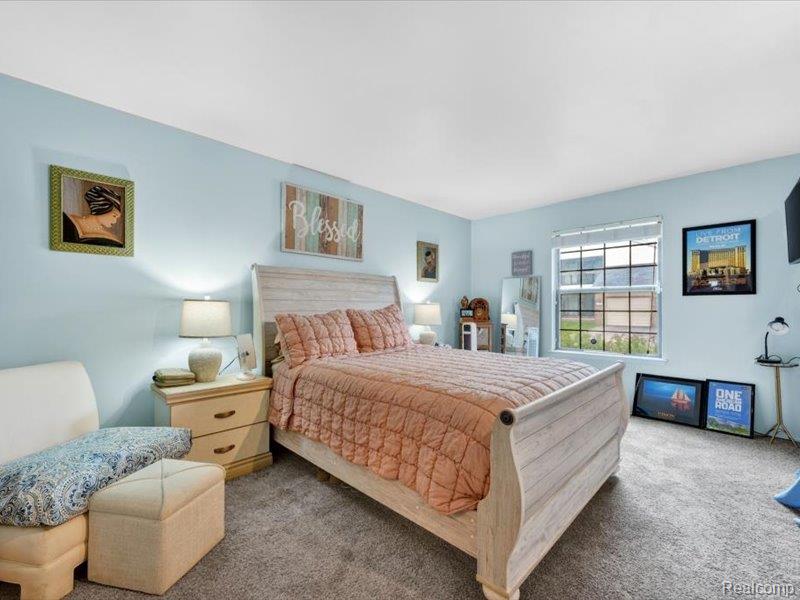 29539 Pine Ridge Circle, Farmington Hills, MI 48331 — Photo 18