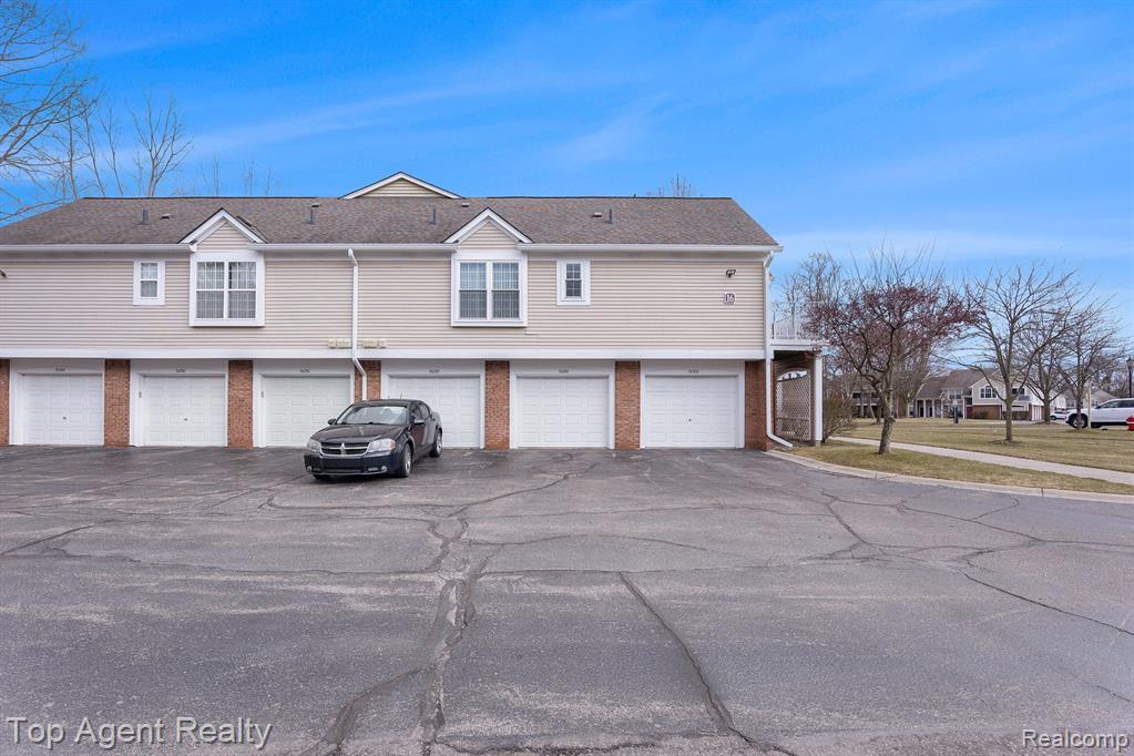 56284 TROON N, Shelby Twp, MI 48316 — Photo 23