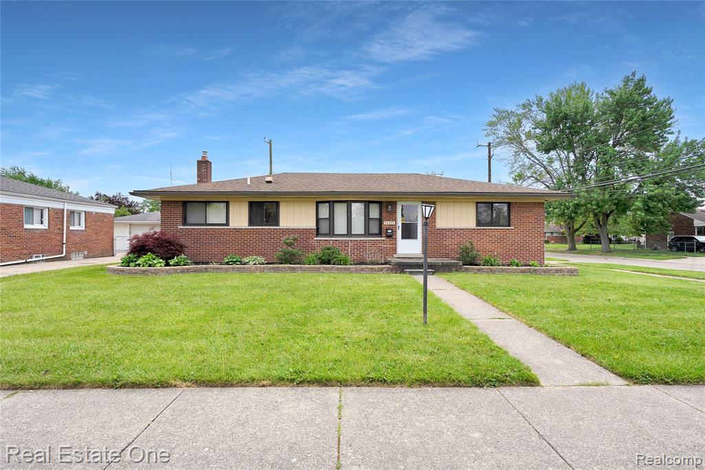 33395 Florence Street, Garden City, MI — front exterior