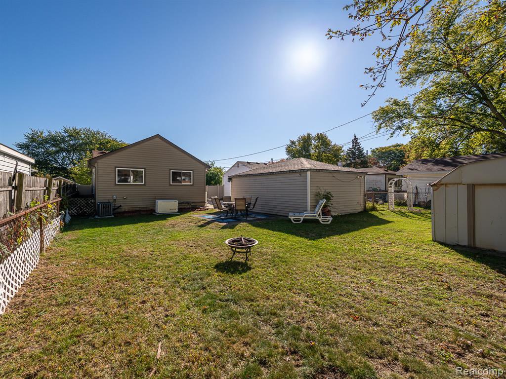 6676 Syracuse Street, Taylor, MI 48180 — Photo 24