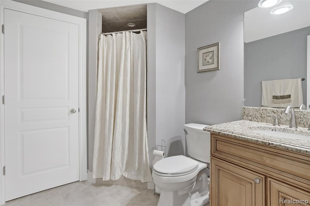 6062 FAIRBORN Drive, Canton, MI 48187 — Photo 35