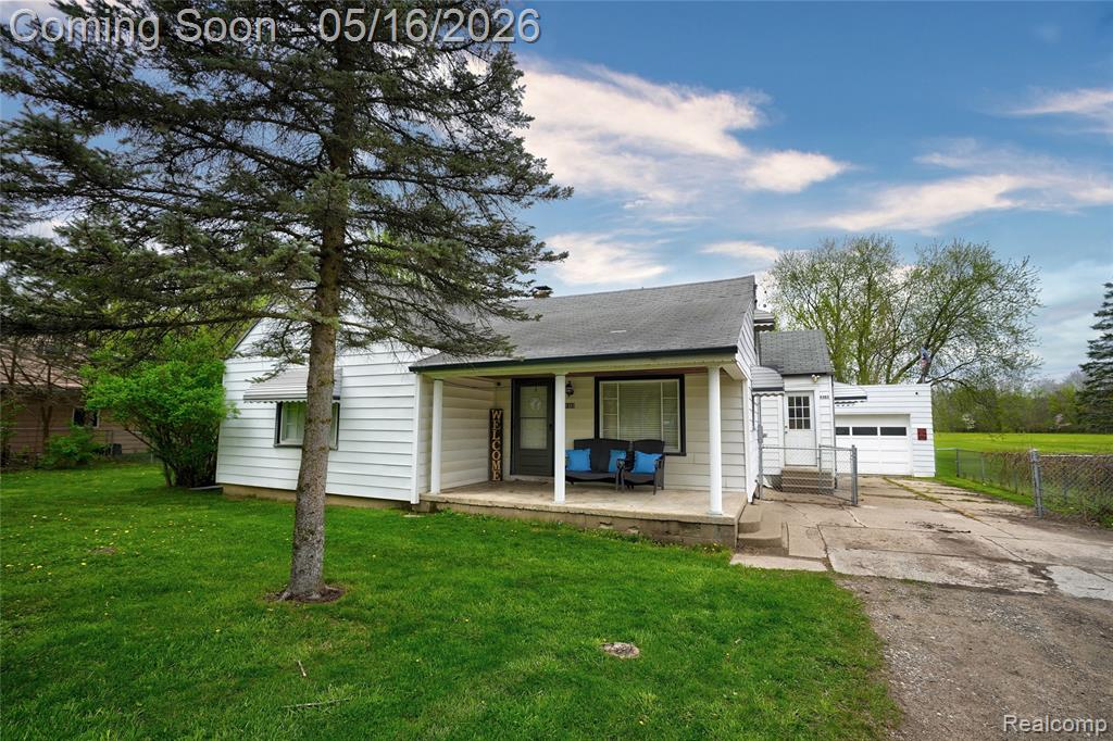 6383 Lapeer Road, Burton, MI 48509 — Photo 43
