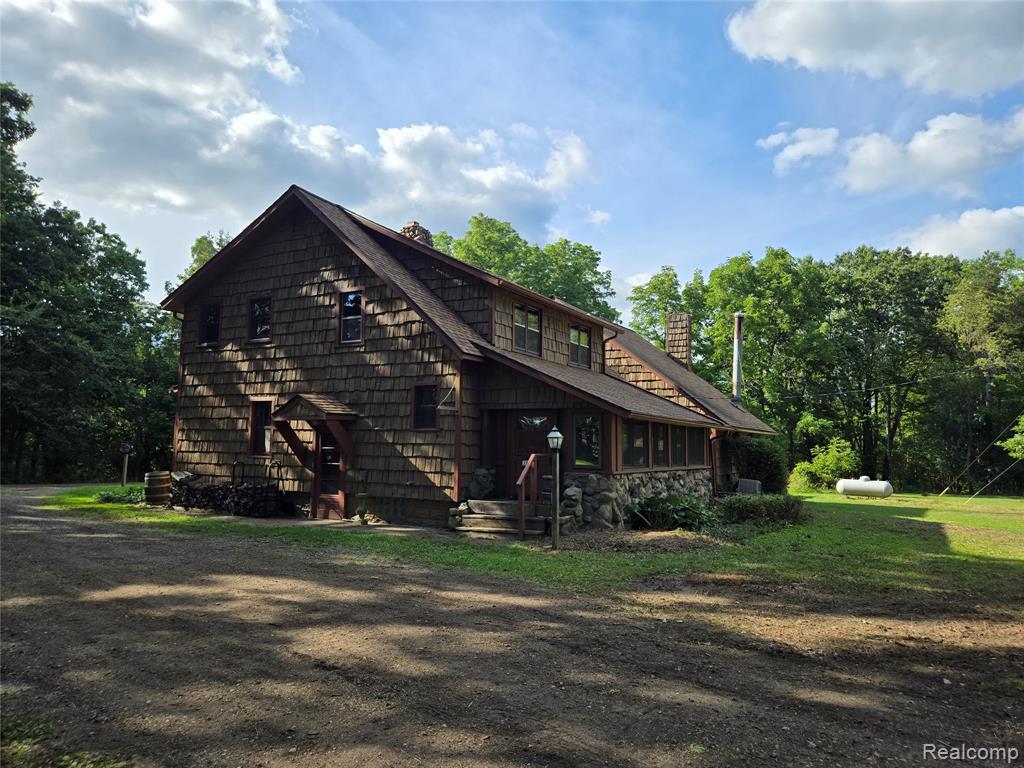 10305 Oakhurst Road, Holly, MI 48442 — Photo 2