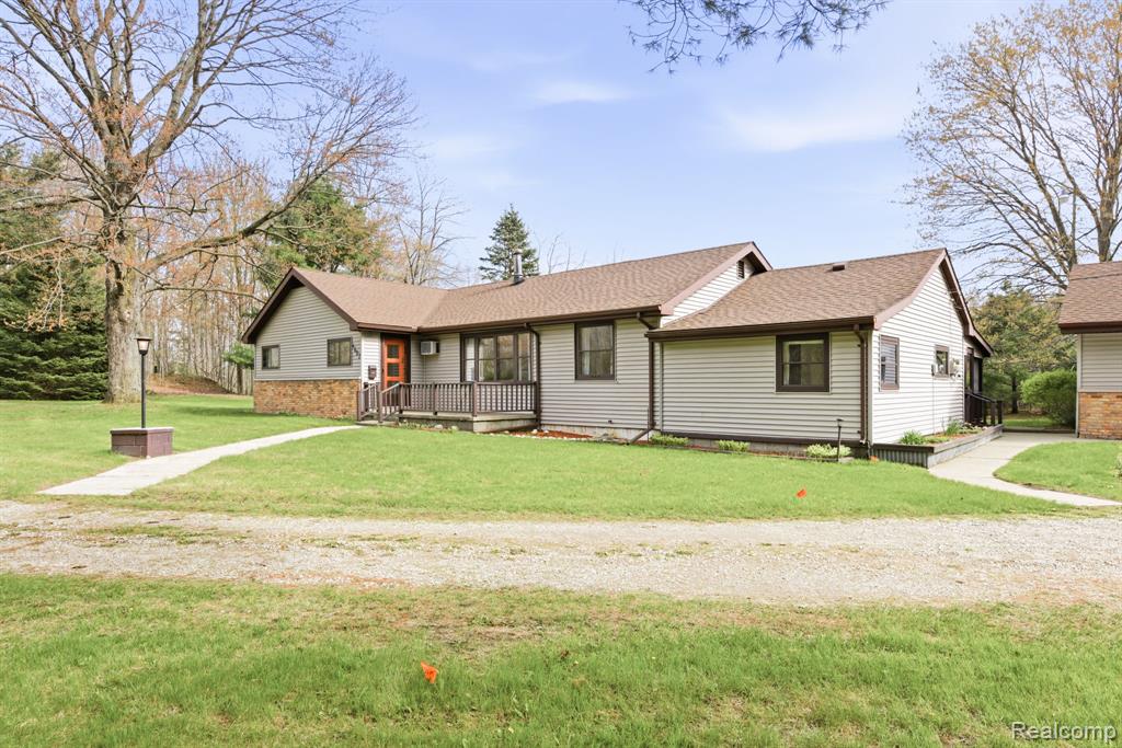 4602 Howard Road, Kimball, MI — Photo 38