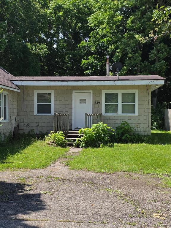 639 Heights Road, Lake Orion, MI 48362 — Photo 2