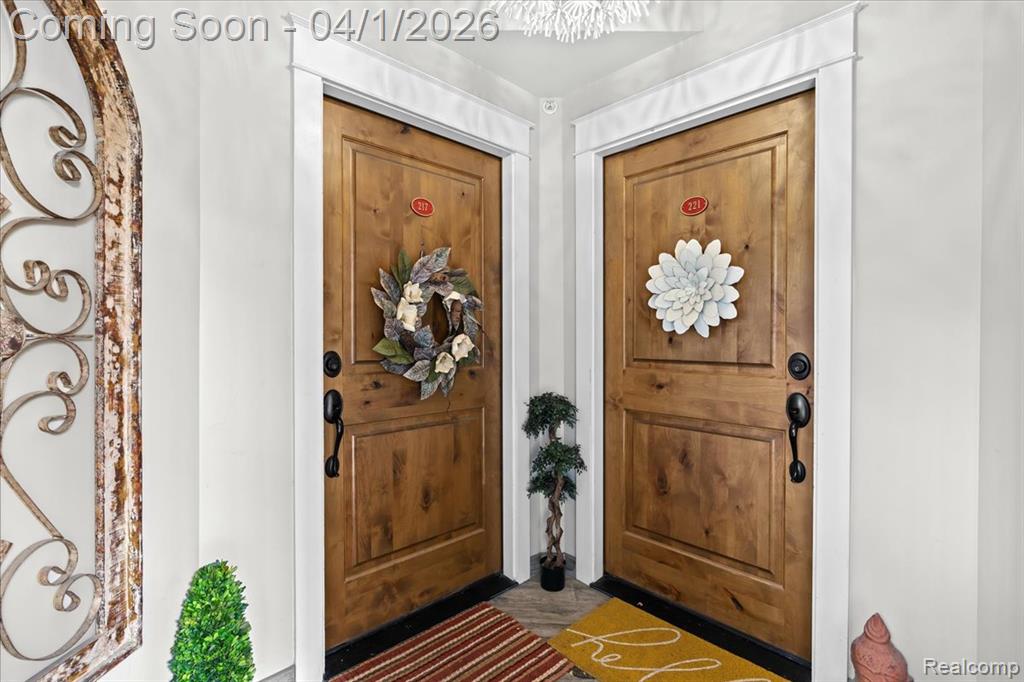 217 E Commerce Street, Milford, MI 48381 — Photo 25