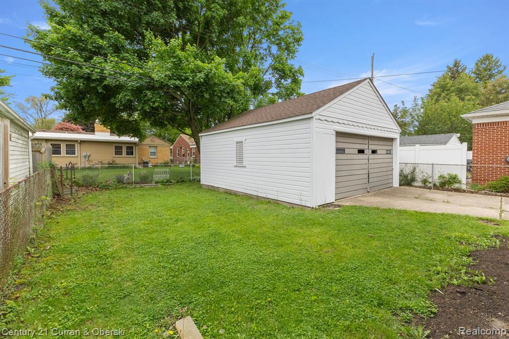 8464 Becker Avenue, Allen Park, MI 48101 — Photo 35