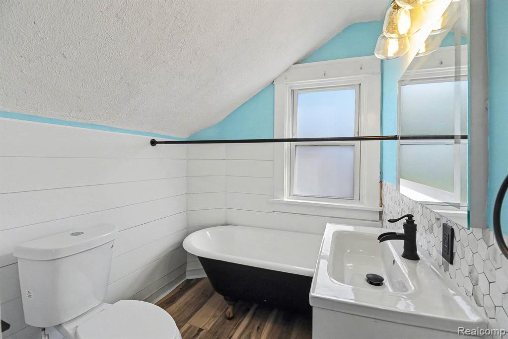 22028 Donald Avenue, Eastpointe, MI 48021 — Photo 16