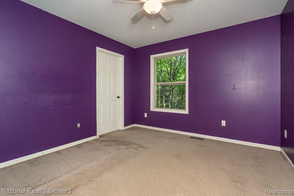 7914 BROOKWOOD Drive, Clarkston, MI 48348 — Photo 19