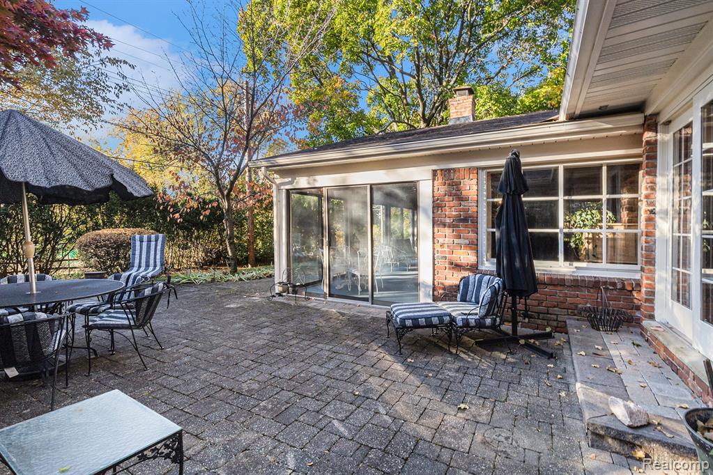 4597 Broughton Drive, Bloomfield Hills, MI 48301 — Photo 47
