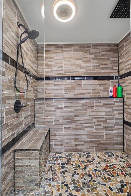9184 Chesterfield Drive, Swartz Creek, MI 48473 — Photo 14
