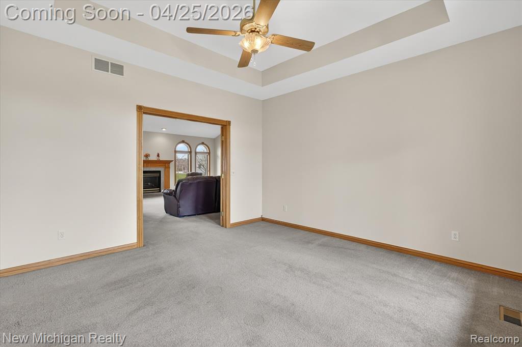 5425 Majestic Court, Swartz Creek, MI 48473 — Photo 12