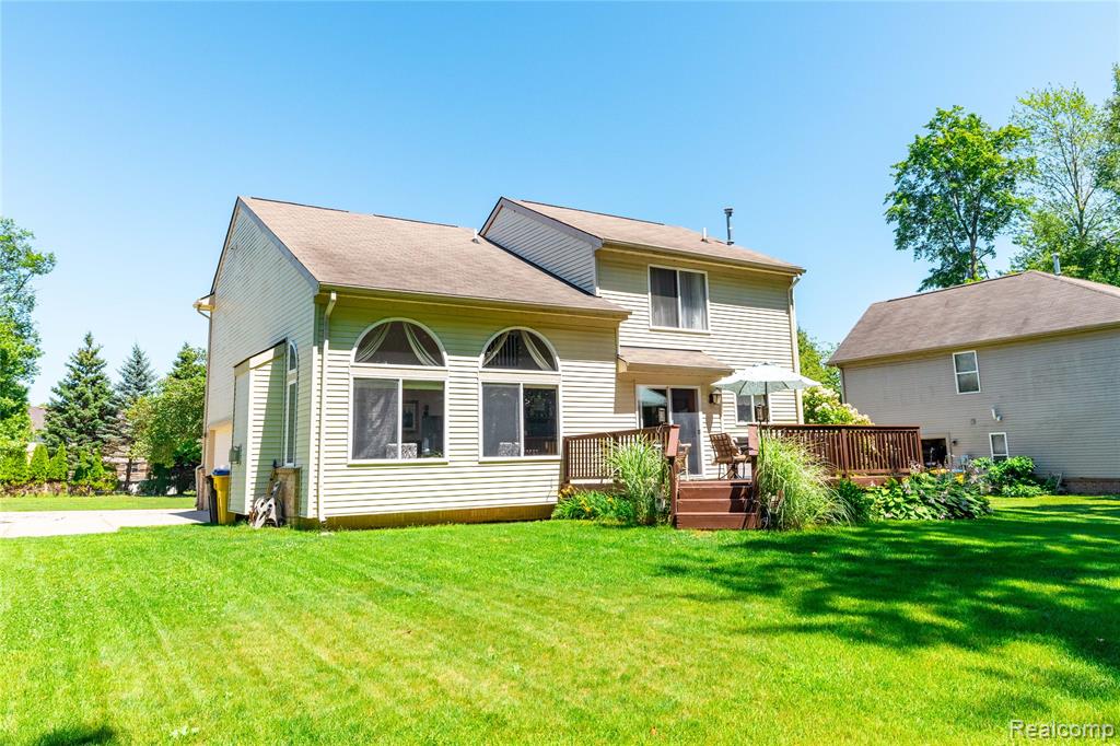 52657 Huntley Avenue, New Baltimore, MI 48047 — Photo 34