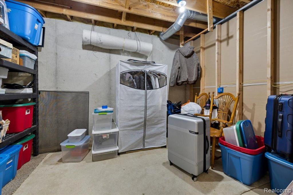 4605 SUMMER RIDGE Drive, Howell, MI 48843 — Photo 18
