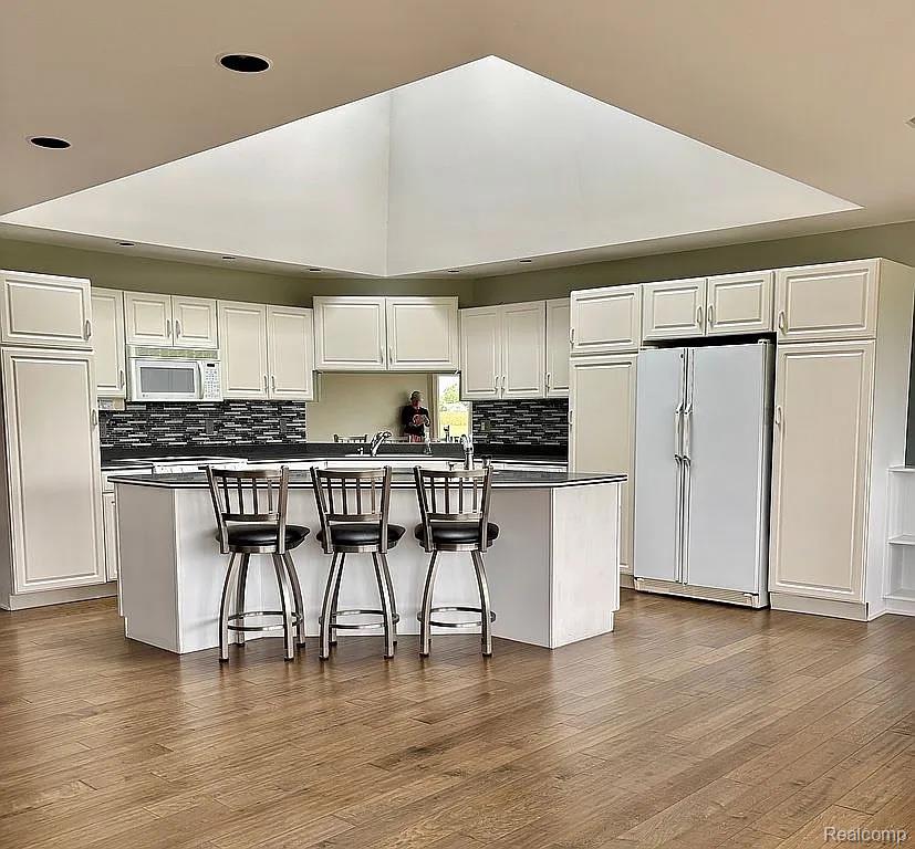 2592 Air Park Drive, Zeeland, MI 49464 — Photo 4