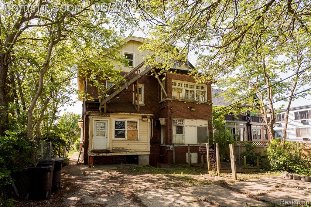 620 Virginia Park Street, Detroit, MI 48202 — Photo 52
