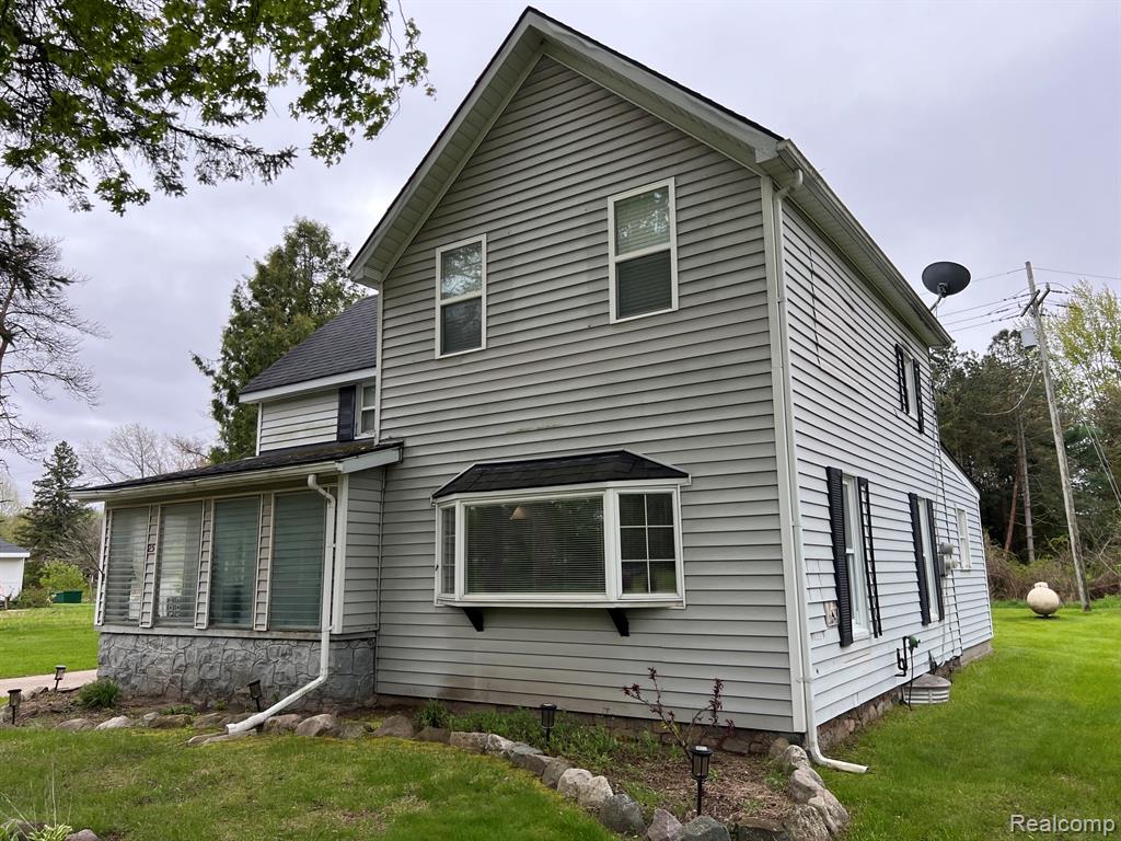 25 W Hunters Creek Road, Lapeer, MI 48446 — Photo 3
