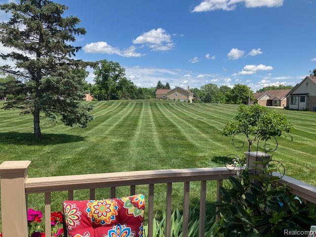 8293 BUTTERNUT, Grand Blanc, MI 48439 — Photo 16