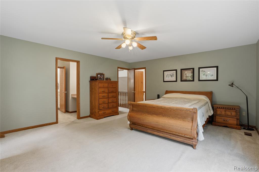 68345 Romeo Plank Road, Ray, MI — Photo 33