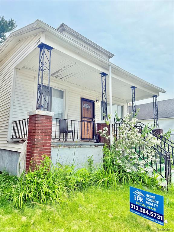 5076 Eldridge Street, Hamtramck, MI 48212 — Photo 2