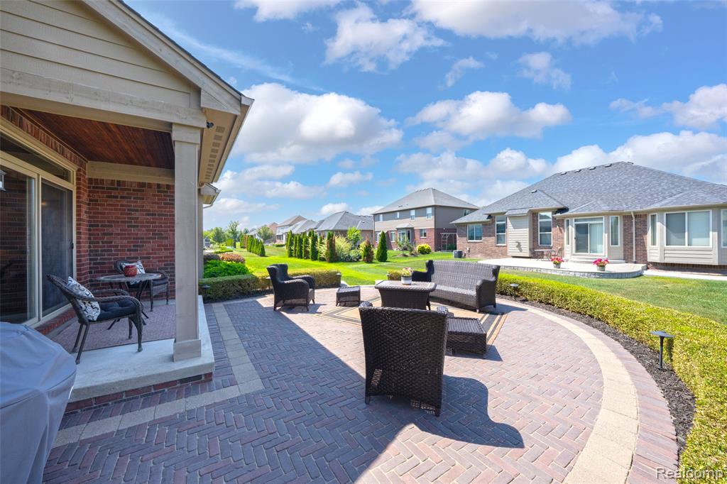 17785 Goldeneye Drive, Clinton Twp, MI 48038 — Photo 42