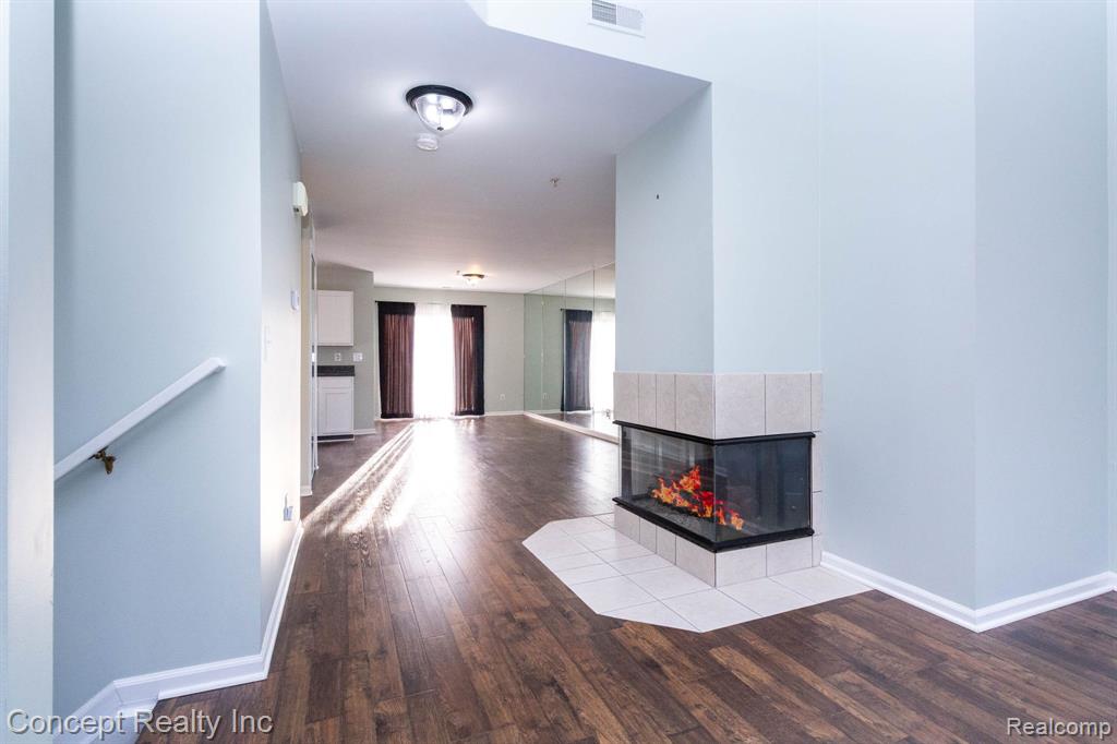 2851 Biddle Avenue, Wyandotte, MI 48192 — Photo 5