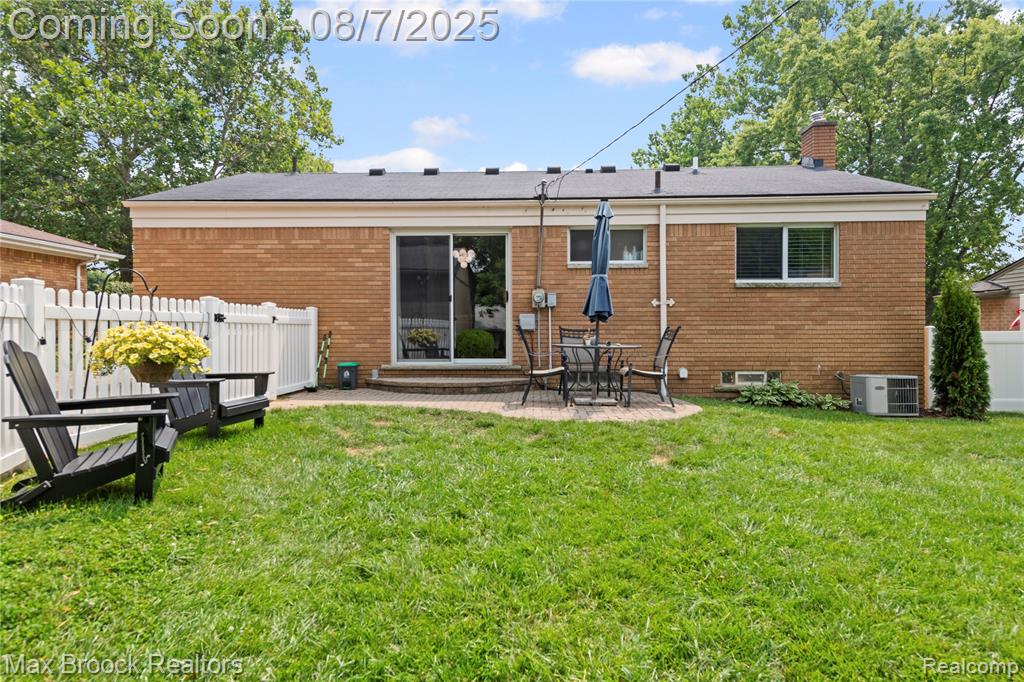 437 Meadow Lane, Rochester, MI 48307 — Photo 28