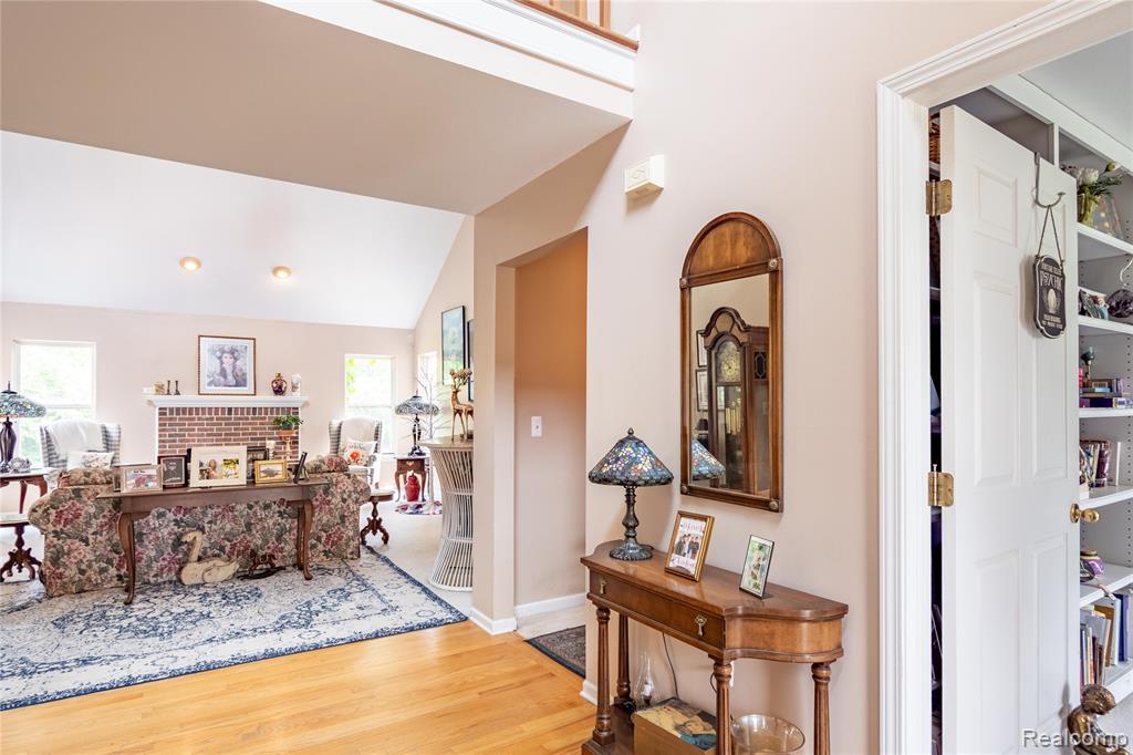 6327 SEQUOIA Drive, Ypsilanti, MI 48197 — Photo 7