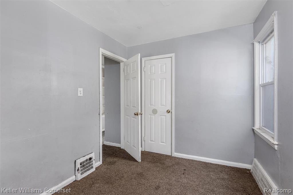 9922 Coyle Street, Detroit, MI 48227 — Photo 7