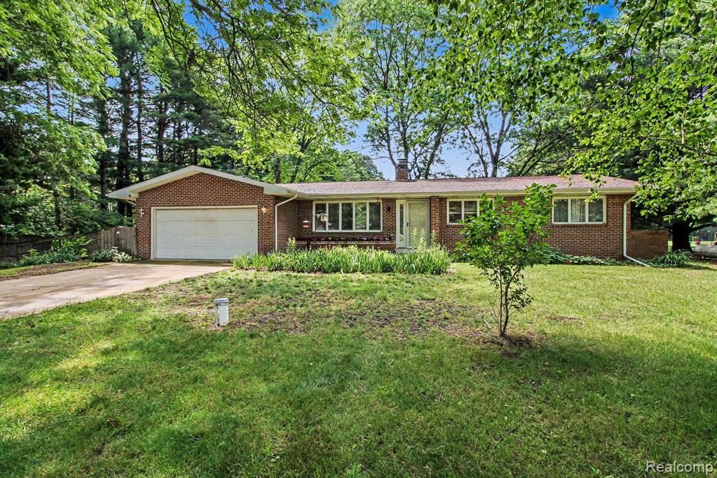 4786 E Allen Road, Webberville, MI 48892 — Photo 29