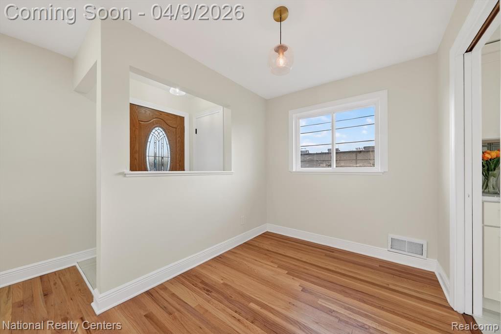 205 Royal Park Lane, Madison Heights, MI 48071 — Photo 7