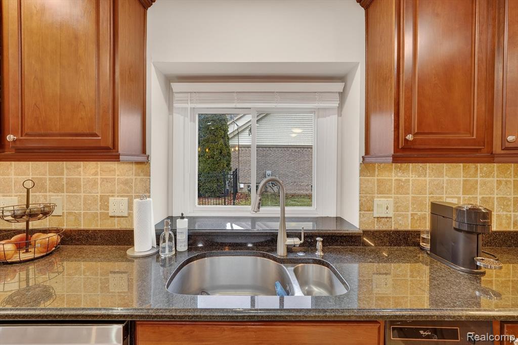 7393 Briargate Drive, Canton, MI 48187 — Photo 16