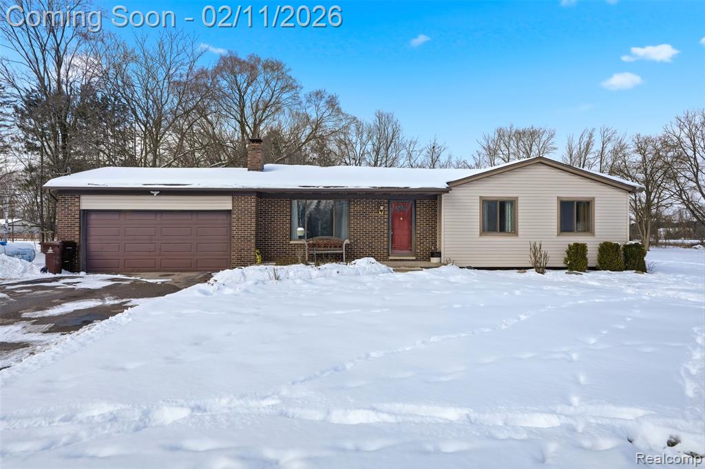 966 Nancy Ann Drive, Howell, MI 48855 — Photo 2