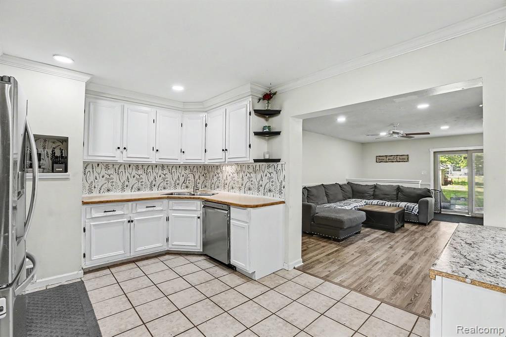 30212 Beechwood Street, Garden City, MI — Photo 6