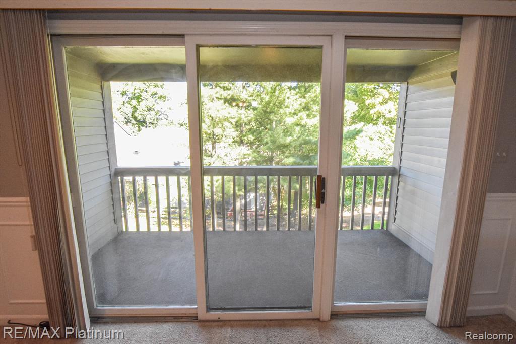 900 RIDGE, Brighton, MI 48116 — Photo 10