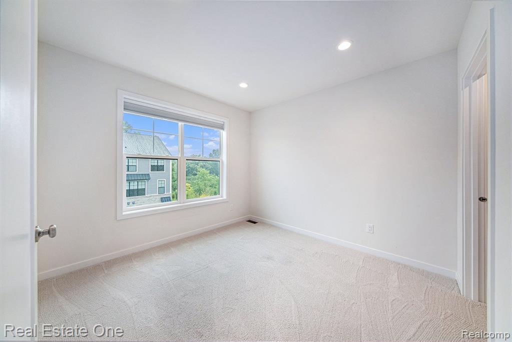 2987 STOKE Way, Ann Arbor, MI 48105 — Photo 27