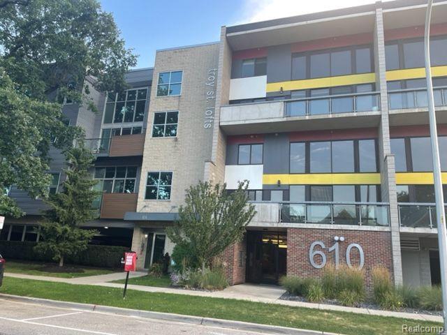 614 TROY, Royal Oak, MI 48067 — front exterior