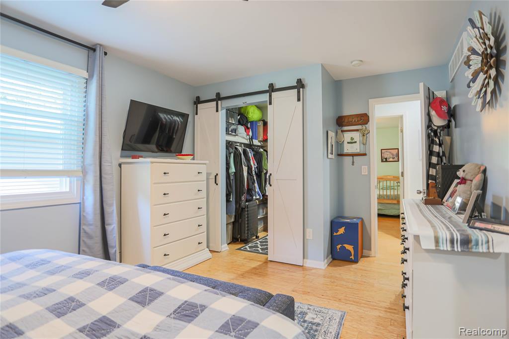 39567 Macomber Street, Harrison Township, MI — Photo 32