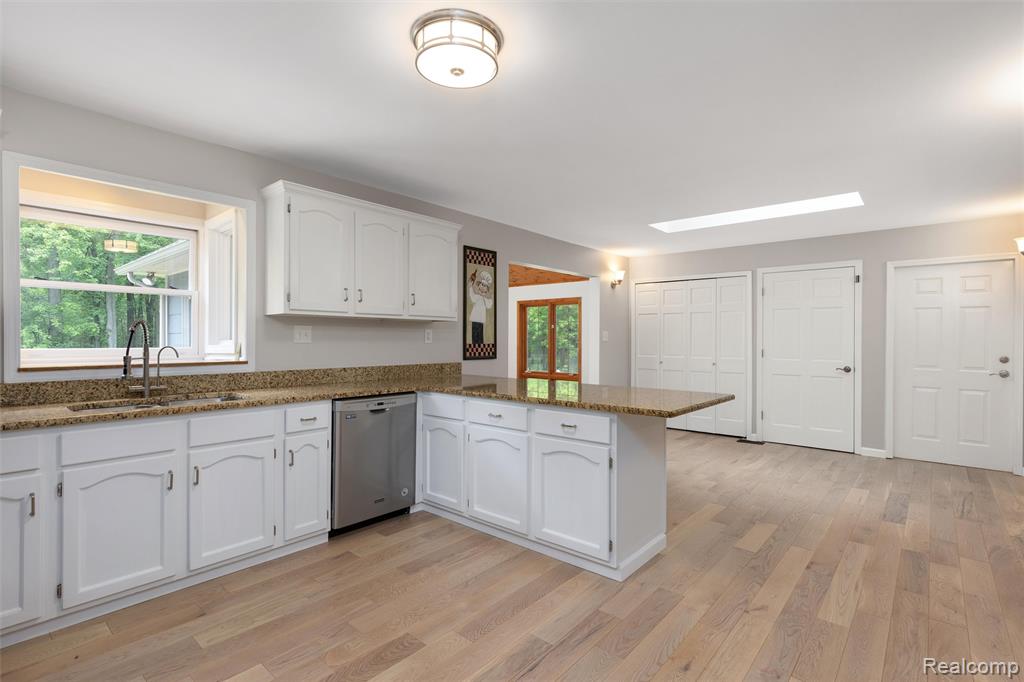 5490 Granger Road, Oxford, MI 48371 — Photo 14