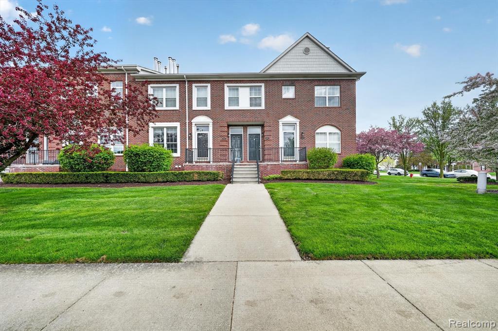43027 Strand Drive, Sterling Heights, MI 48313 — Photo 3