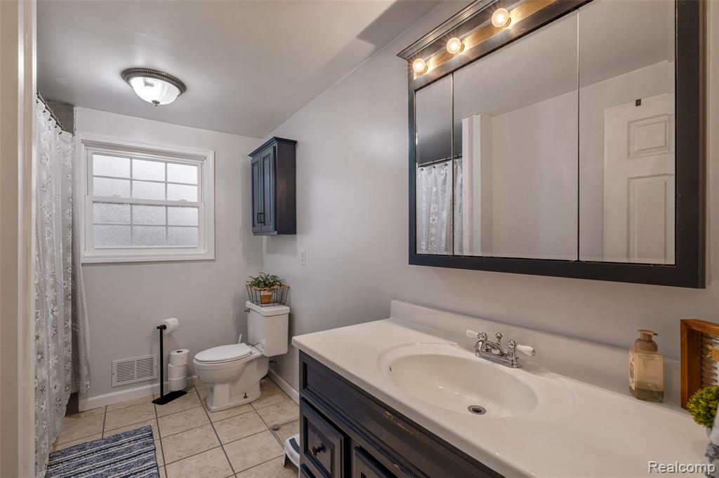 50662 Bower Drive, Chesterfield, MI 48047 — Photo 19